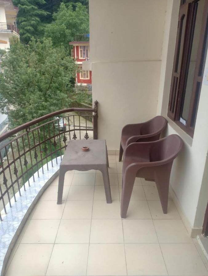 Aman Inn Dharamshala Buitenkant foto