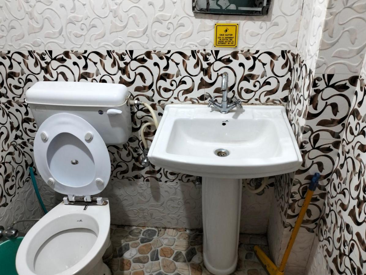 Aman Inn Dharamshala Buitenkant foto