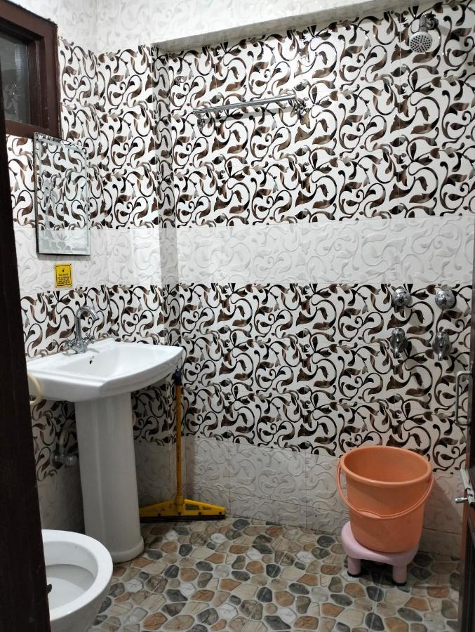 Aman Inn Dharamshala Buitenkant foto