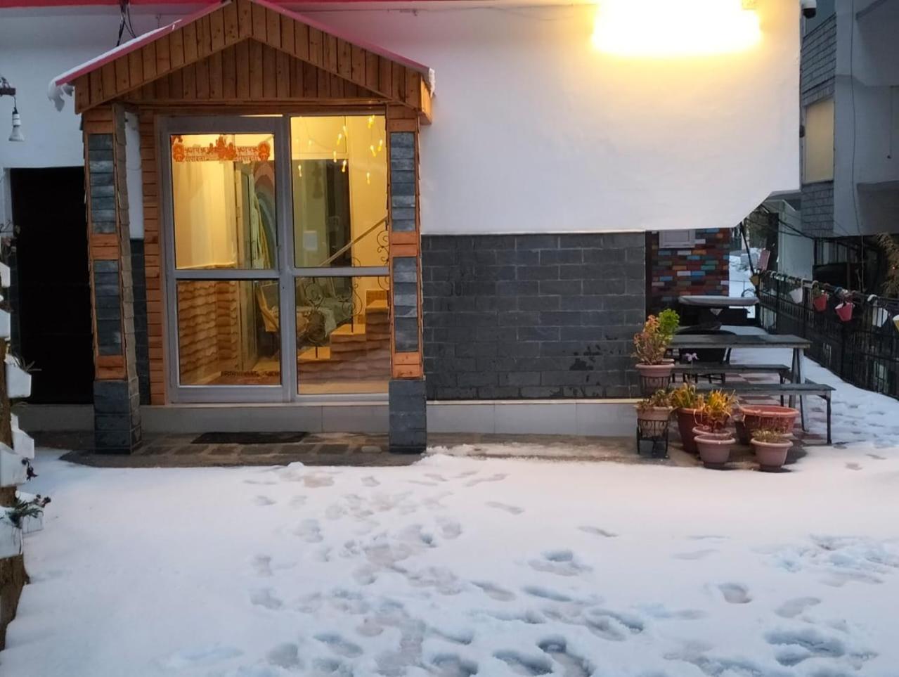 Aman Inn Dharamshala Buitenkant foto