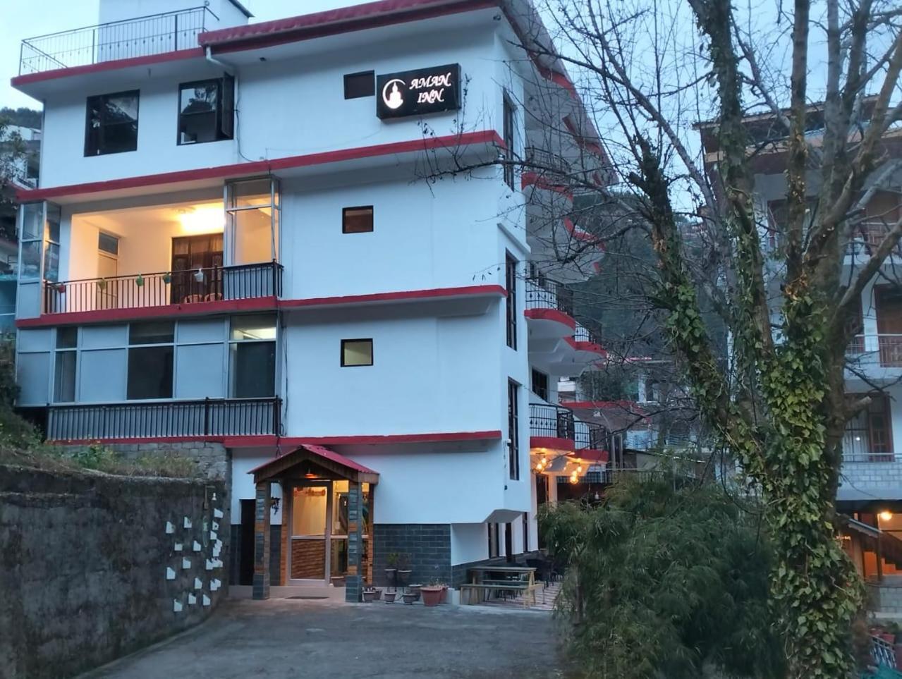 Aman Inn Dharamshala Buitenkant foto