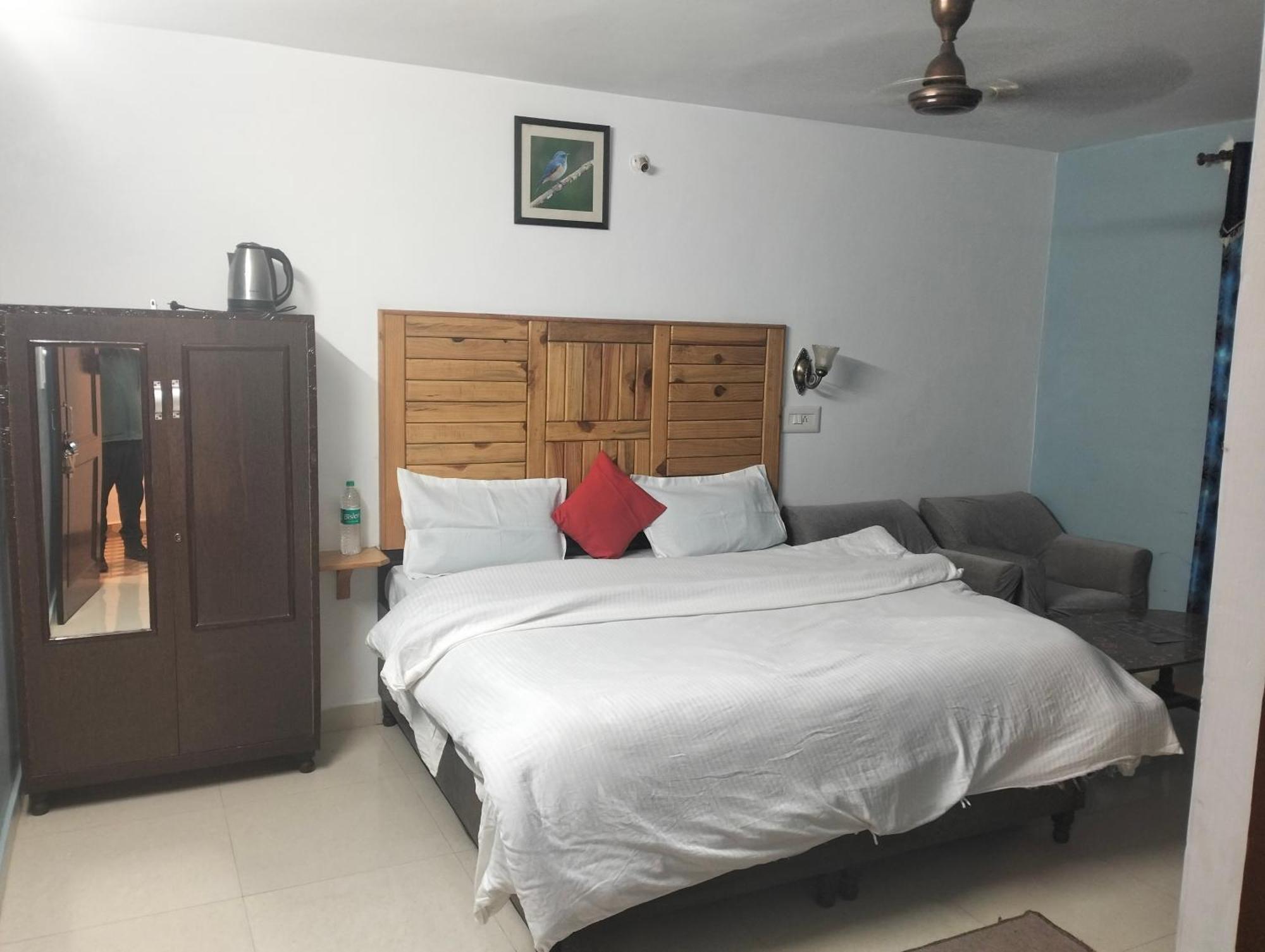 Aman Inn Dharamshala Buitenkant foto